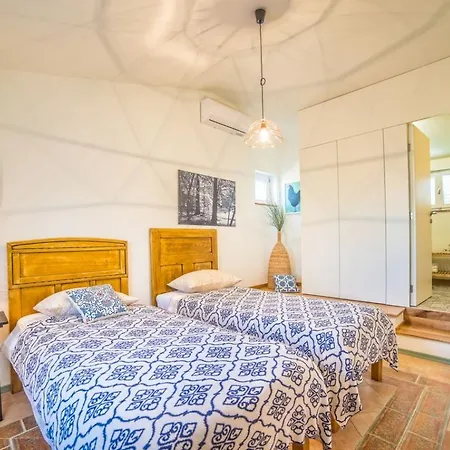 Petra Villa